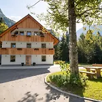 The Woodland Nook Bohinji-tó