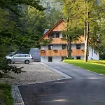 The Woodland Nook Apartment Bohinj